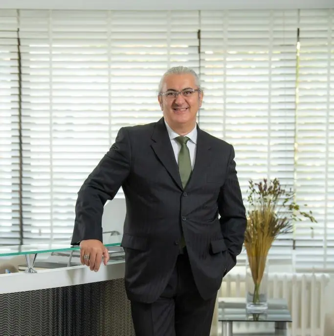 Ильхан Сердароглу (Ilhan Serdaroglu)