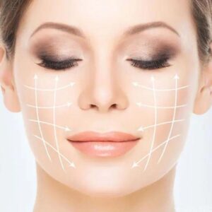 face lifting in an aesthetics clinic