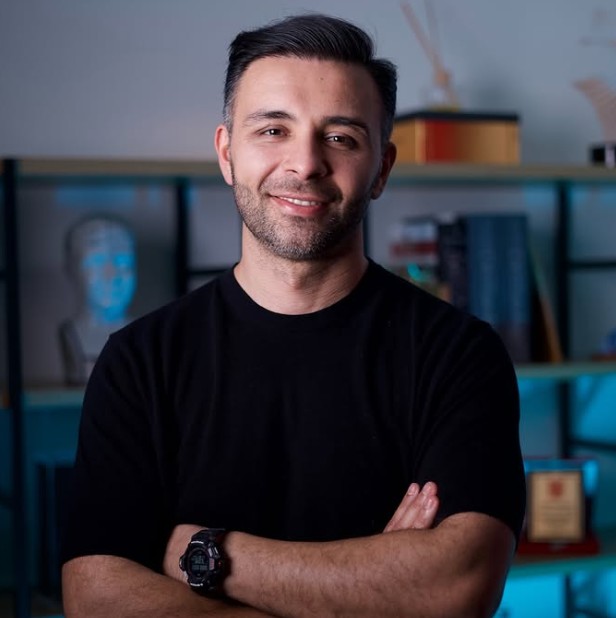Dr. Mustafa Hamidi